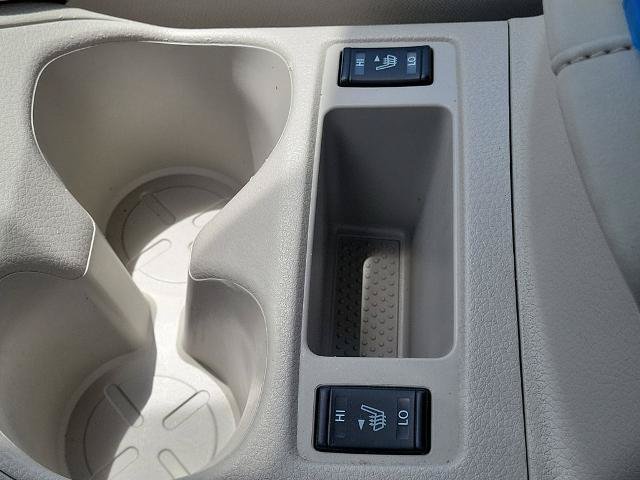 Used 2022 Nissan Rogue Sport SV AWD/4WD image 32