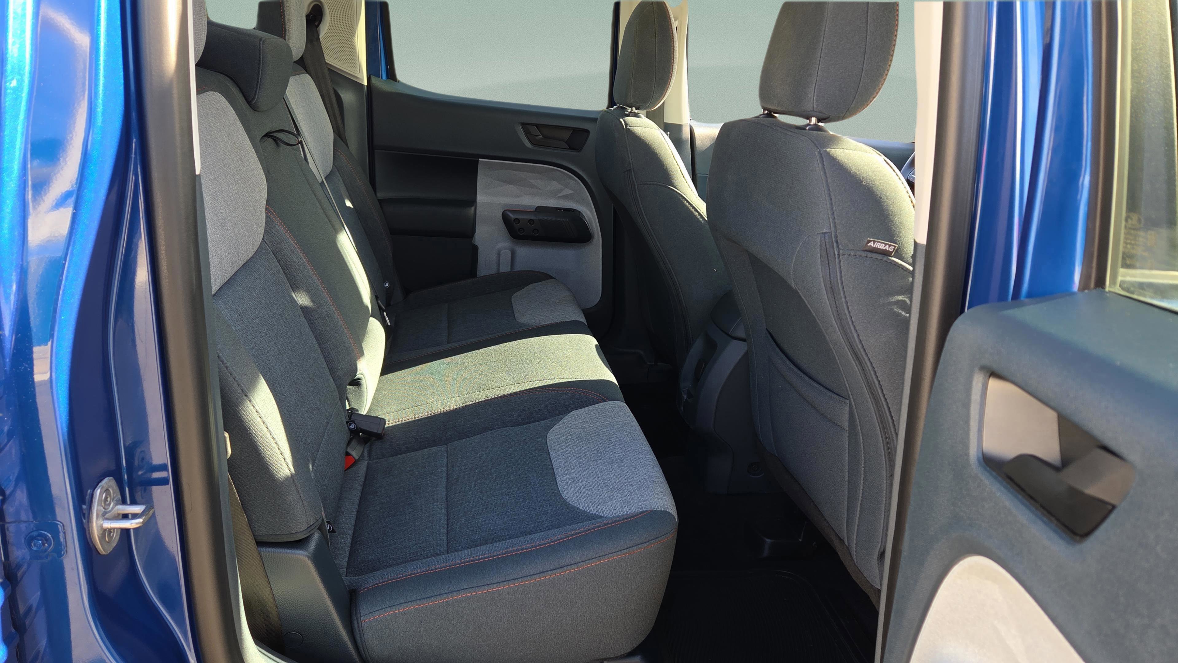 Certified 2024 Ford Maverick XLT image 18