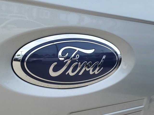 Certified 2022 Ford F150 Lariat w/ Equipment Group 502A High image 12