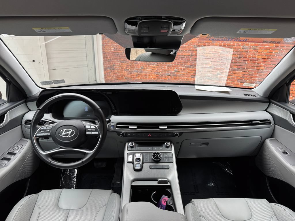 Used 2025 Hyundai Palisade SEL AWD/4WD image 12