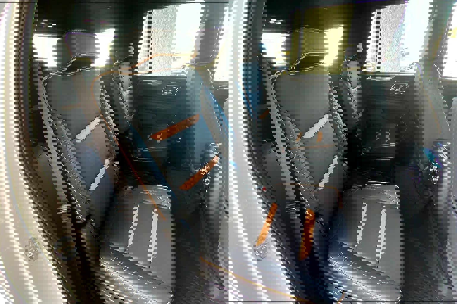 Used 2024 GMC Yukon AT4 w/ AT4 Premium Package image 19