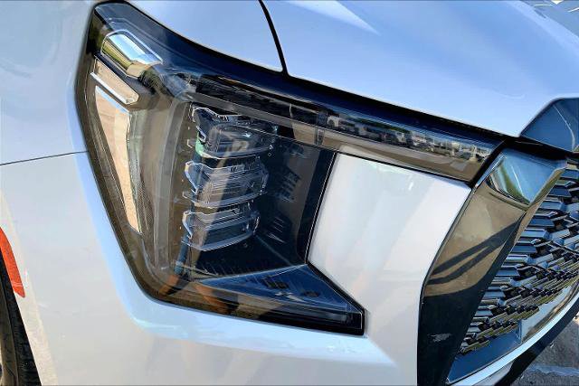 Used 2024 GMC Yukon XL Denali Ultimate image 27