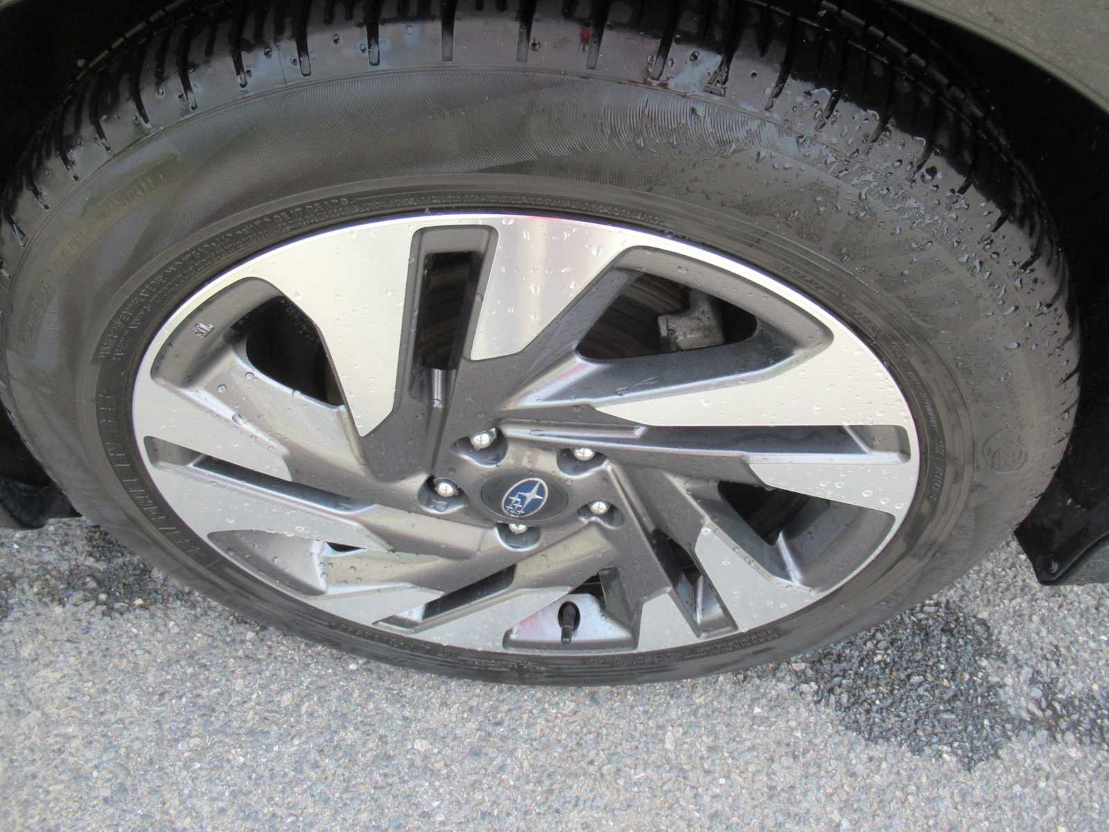 Used 2024 Subaru Legacy Limited AWD/4WD image 9