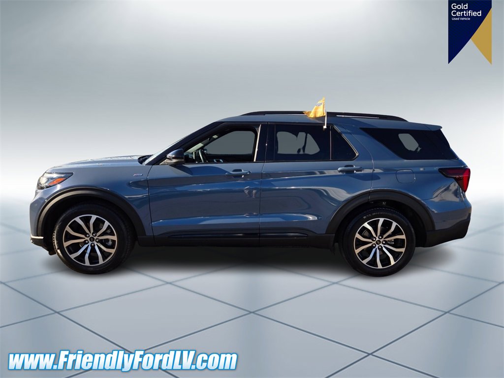 Certified 2025 Ford Explorer ST-Line w/ Premium Package image 3