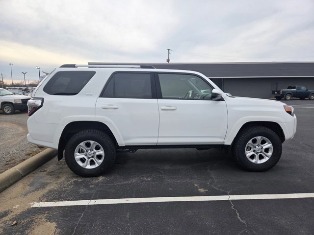 Used 2024 Toyota 4Runner SR5 image 6