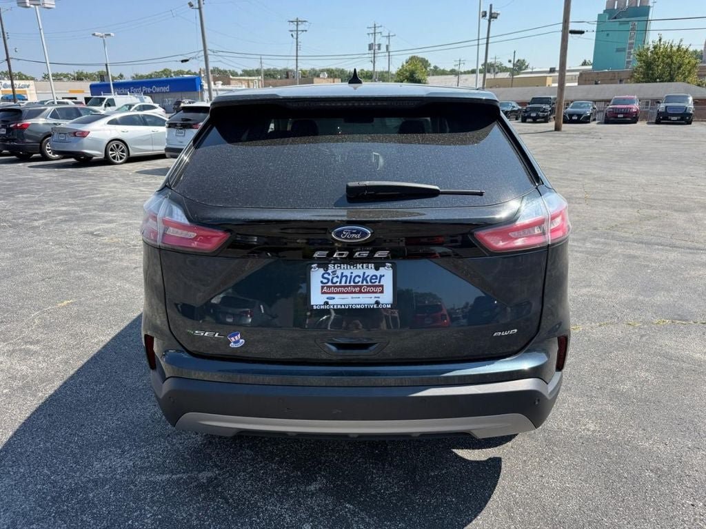 Certified 2024 Ford Edge SEL AWD/4WD image 9