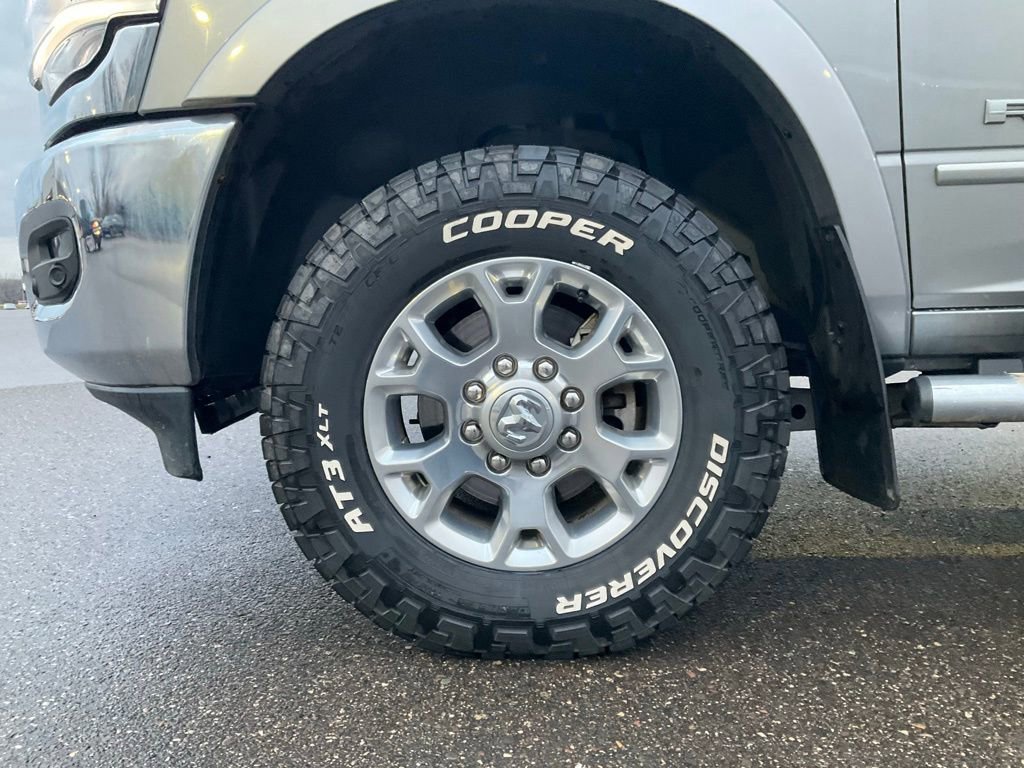 Used 2019 RAM 3500 Laramie image 35