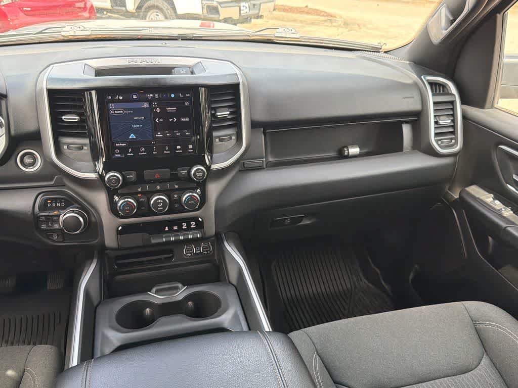 Used 2022 RAM 1500 Big Horn AWD/4WD image 22