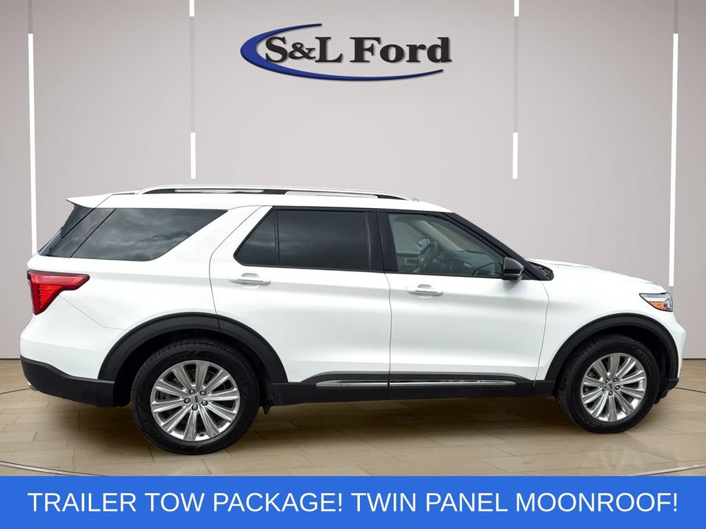 Certified 2022 Ford Explorer Limited AWD/4WD image 9