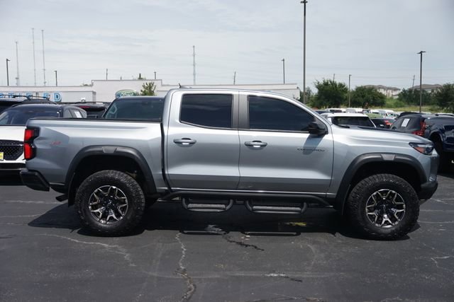 Used 2024 Chevrolet Colorado ZR2 w/ Safety Package AWD/4WD image 5