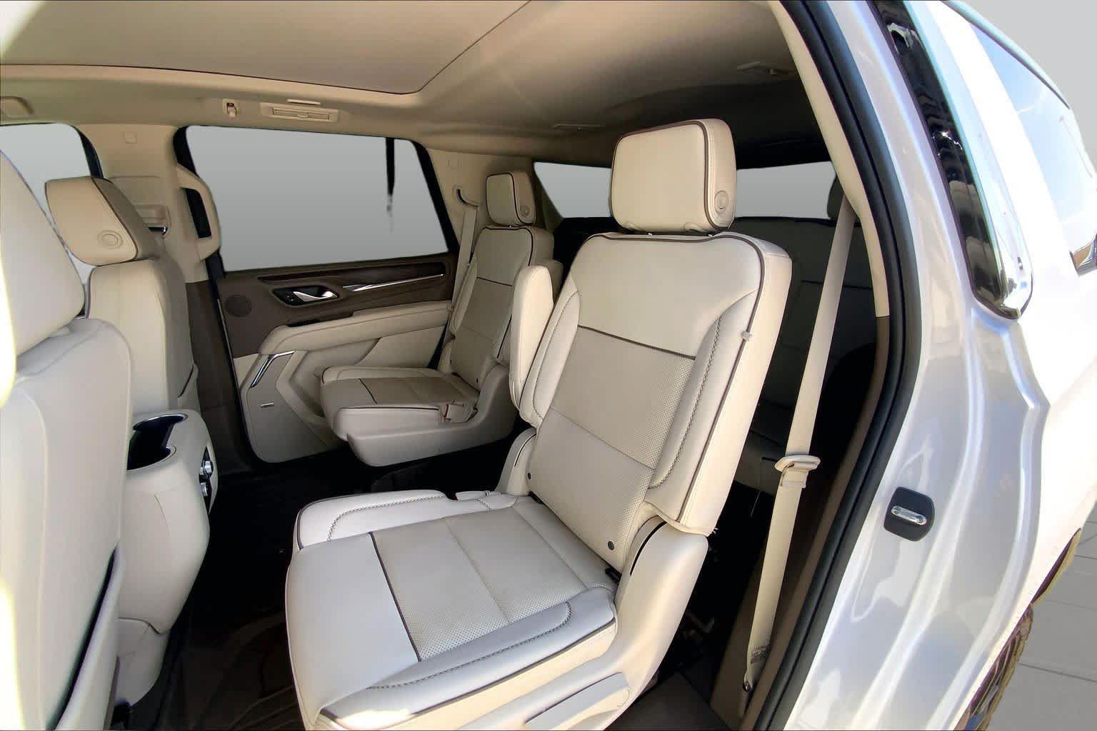 Used 2023 GMC Yukon Denali AWD/4WD image 21