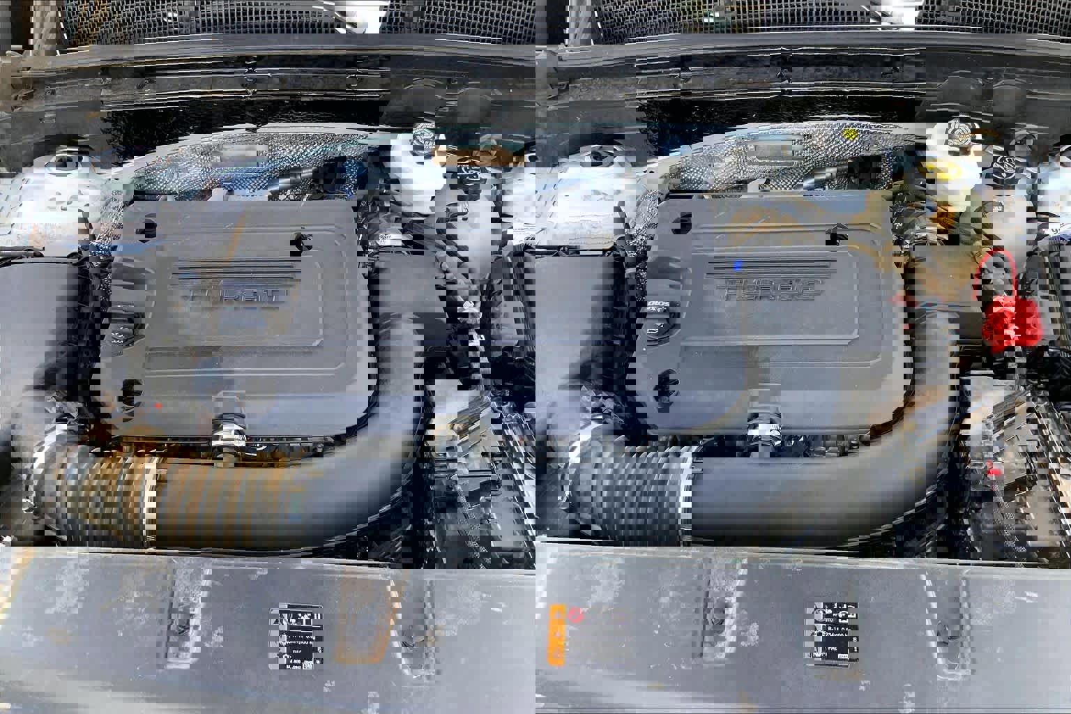 Used 2022 Buick Envision Essence w/ Sport Touring Package FWD image 33