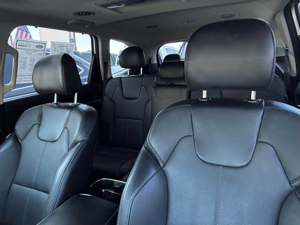 Used 2024 Kia Telluride EX FWD image 20