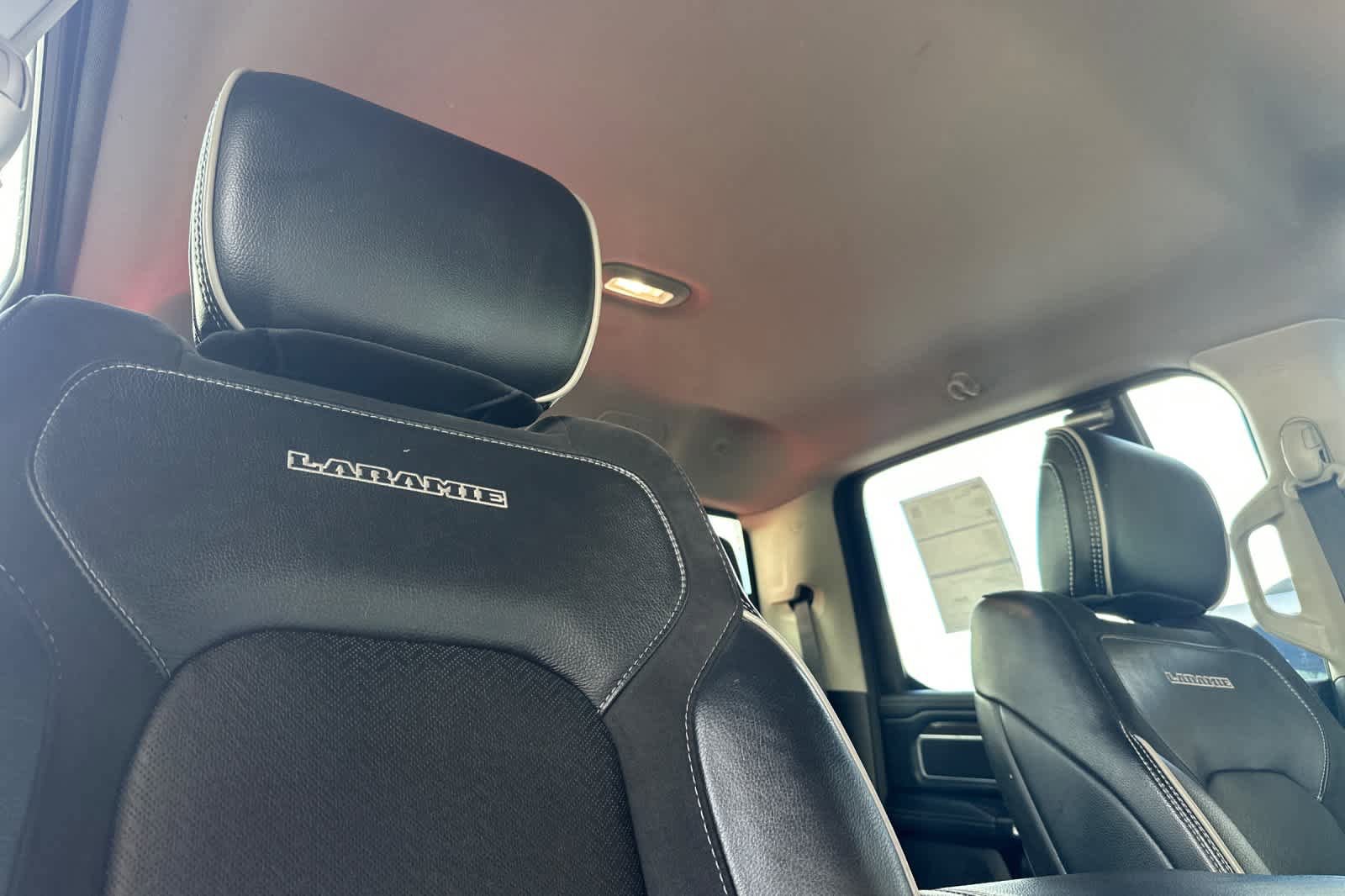 Used 2022 RAM 1500 Laramie AWD/4WD image 16
