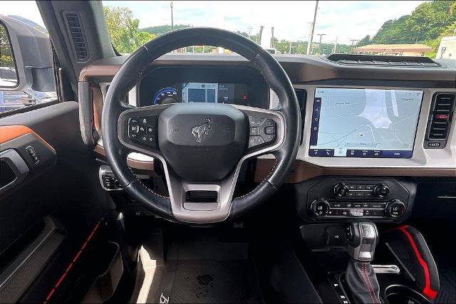 Certified 2023 Ford Bronco Heritage Edition AWD/4WD image 5