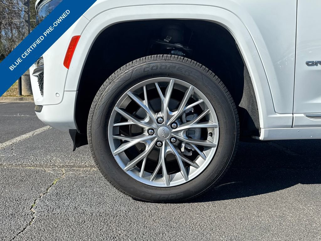 Used 2022 Jeep Grand Cherokee Summit w/ Adv Protech Group IV image 28