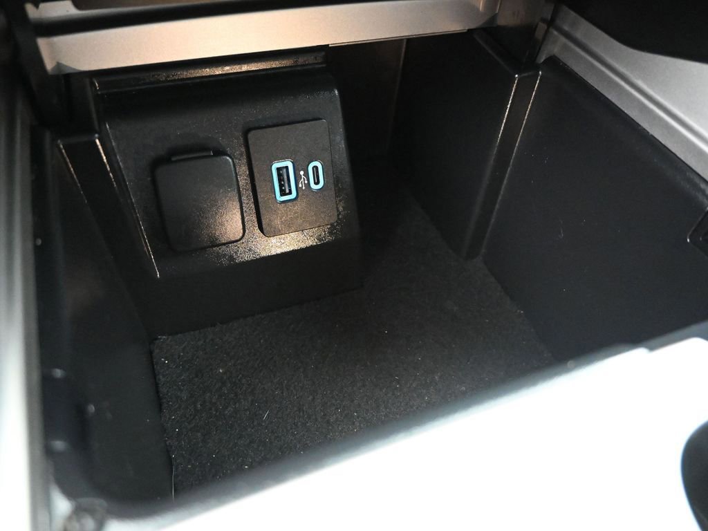 Certified 2023 Ford Explorer Limited image 45