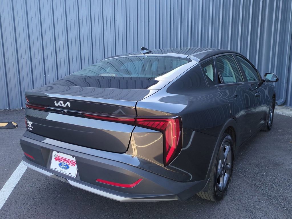 Used 2025 Kia K4 FWD image 5