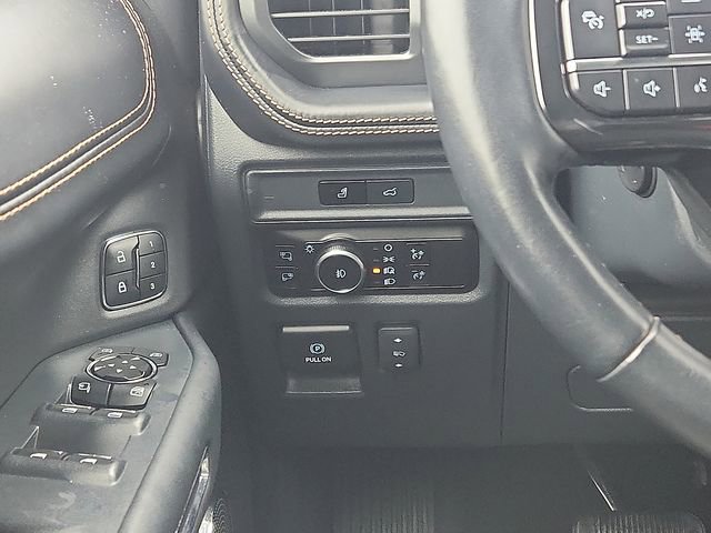 Certified 2023 Ford Expedition Platinum AWD/4WD image 12