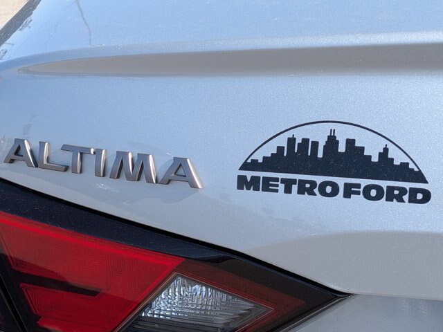 Used 2024 Nissan Altima 2.5 SV FWD image 29