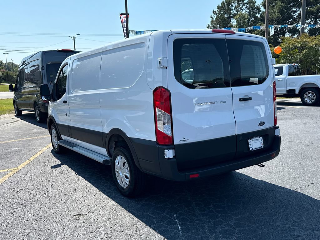 Certified 2023 Ford Transit 250 Low Roof w/ Exterior Upgrade Package RWD image 5