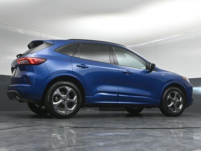 Certified 2023 Ford Escape ST-Line w/ Tech Pack #1 AWD/4WD image 39