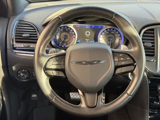 Used 2017 Chrysler 300 S w/ 300S Premium Group image 12