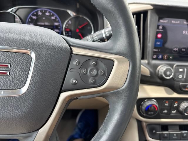 Used 2023 GMC Terrain Denali w/ Denali Premium Package AWD/4WD image 21