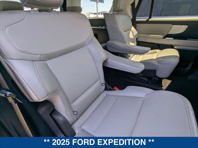 Certified 2025 Ford Expedition Active RWD image 23