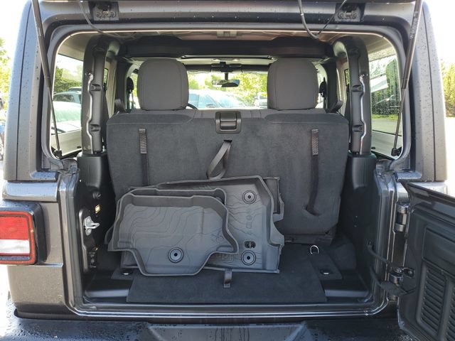 Used 2022 Jeep Wrangler Sport AWD/4WD image 26