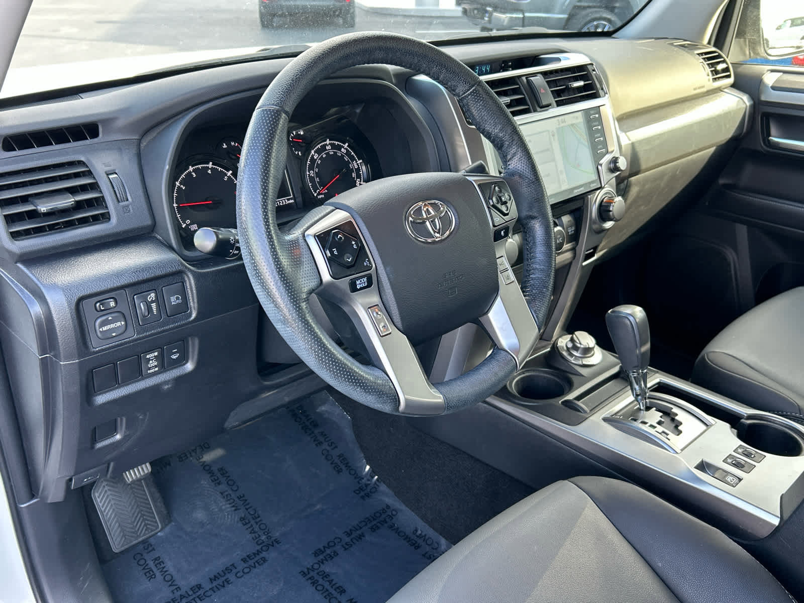 Used 2023 Toyota 4Runner SR5 Premium w/ Moonroof Package image 27