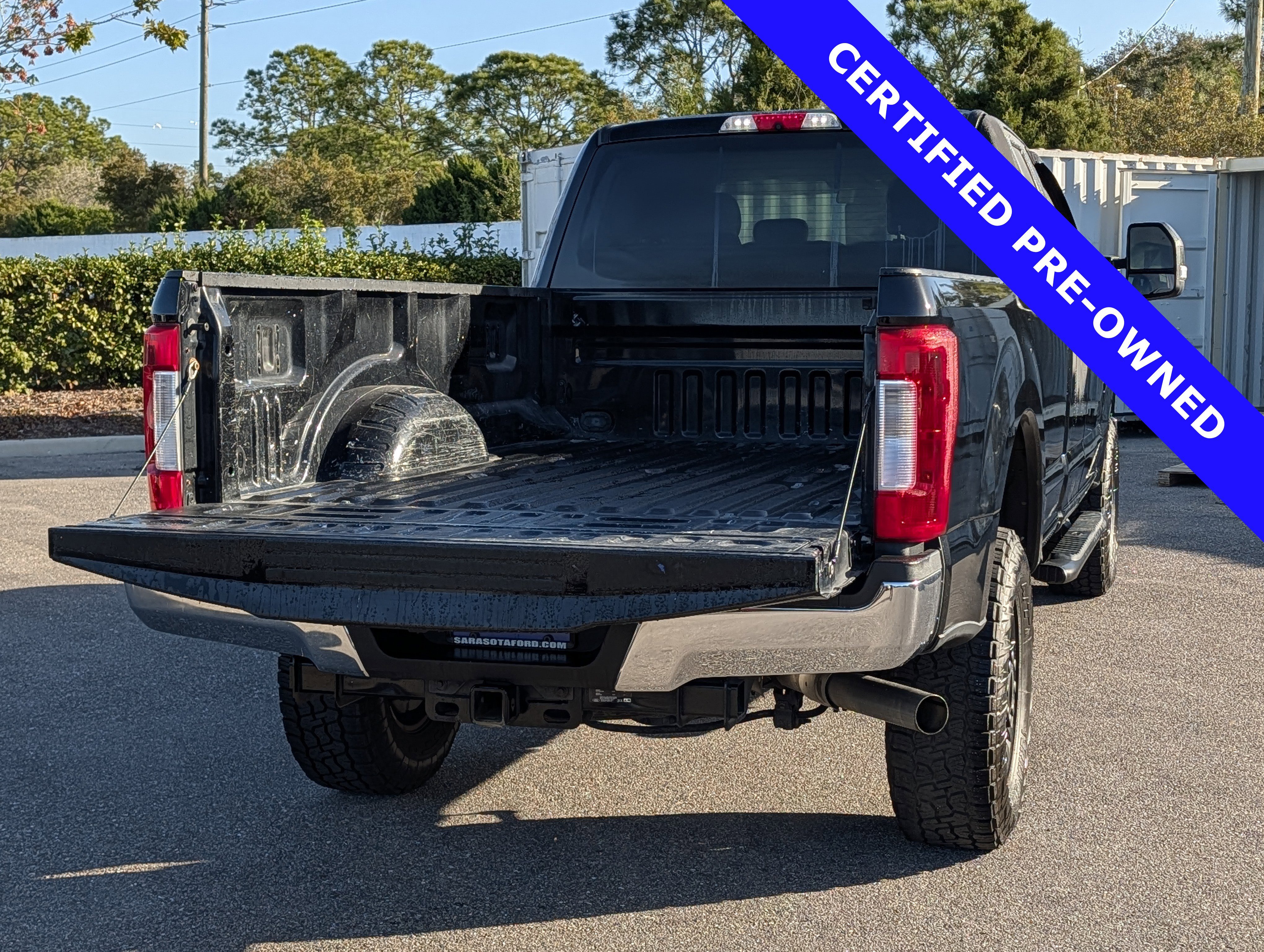 Certified 2017 Ford F250 XL w/ STX Appearance Package image 13