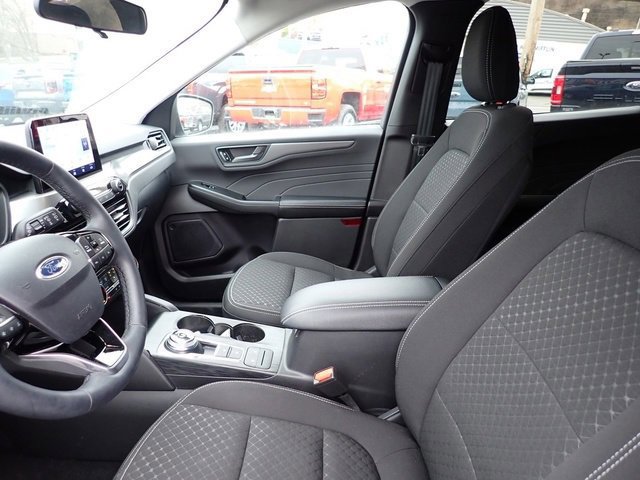 Certified 2024 Ford Escape Active image 15