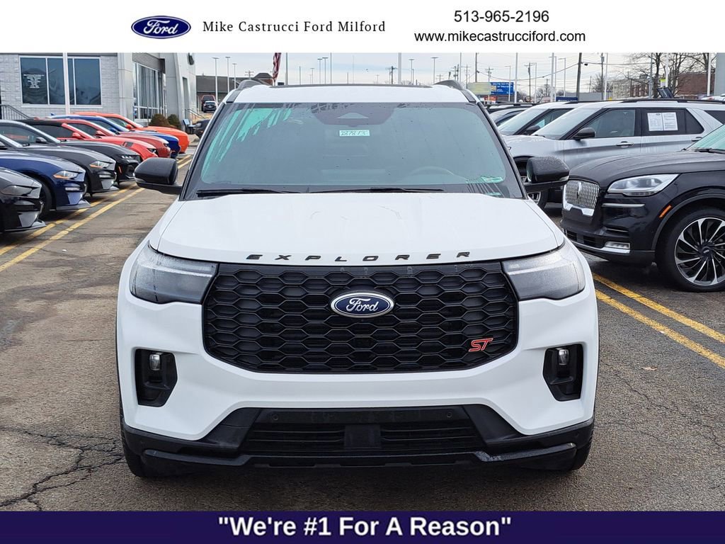 Certified 2025 Ford Explorer ST image 8