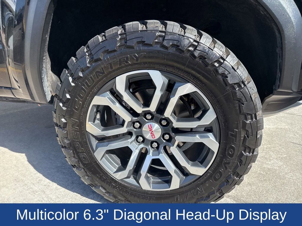 Used 2024 GMC Canyon AT4 w/ AT4 Premium Package image 7