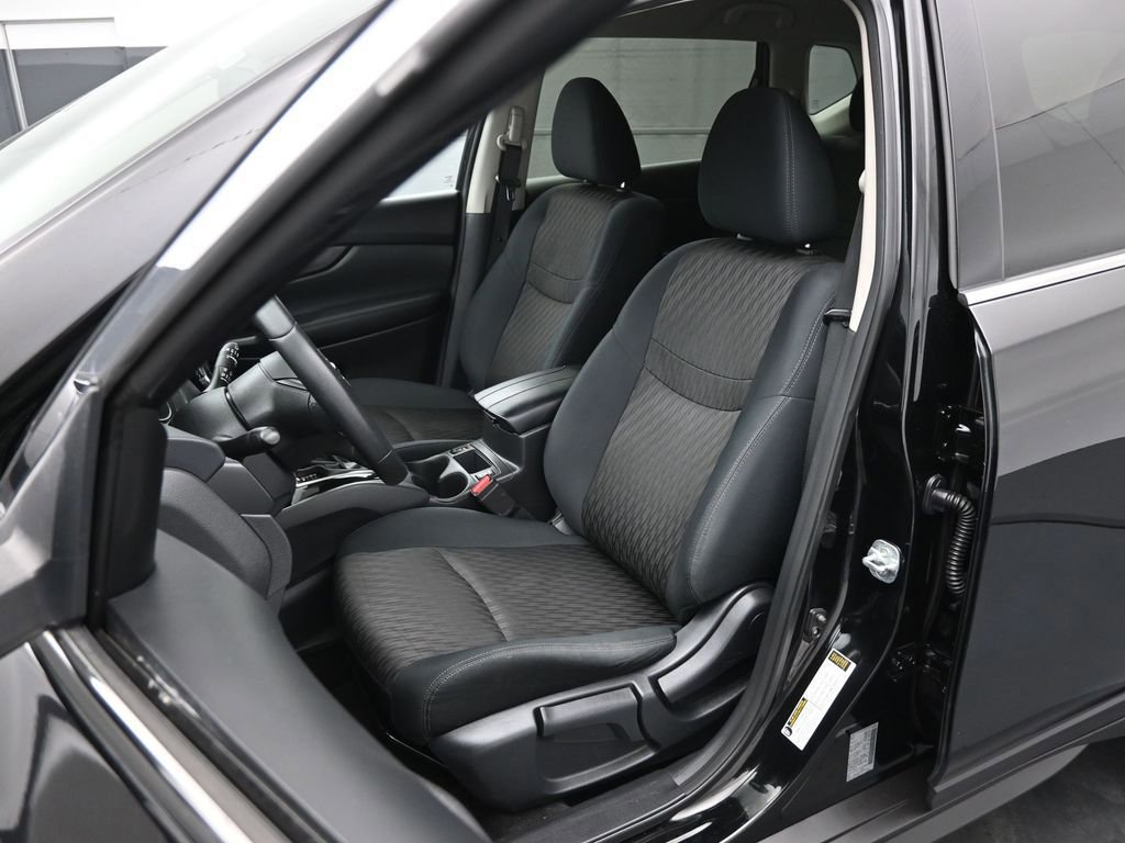 Used 2019 Nissan Rogue S w/ Special Edition Package image 37