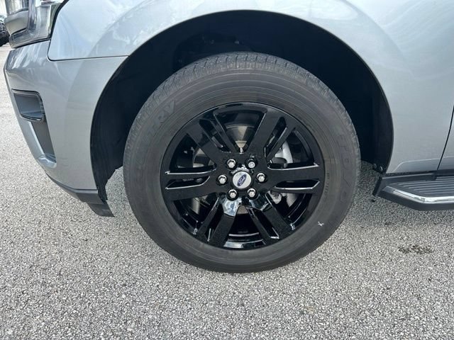Certified 2023 Ford Expedition XLT RWD image 36