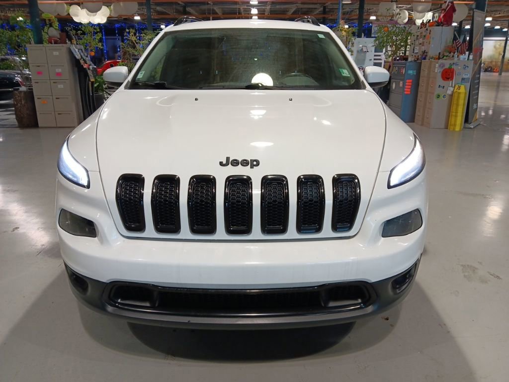 Used 2017 Jeep Cherokee High Altitude image 8