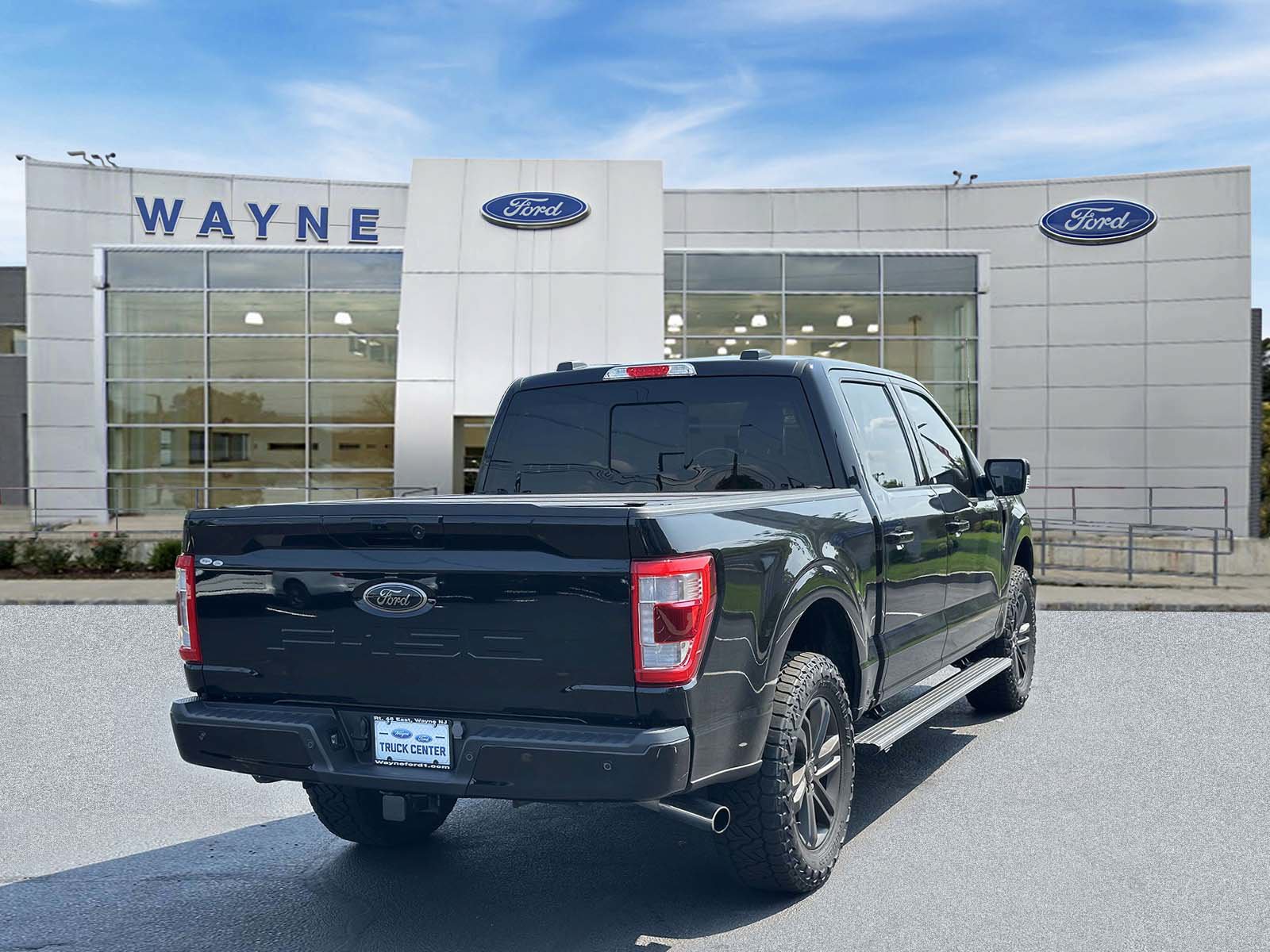 Certified 2023 Ford F150 Lariat w/ Equipment Group 502A High AWD/4WD image 5