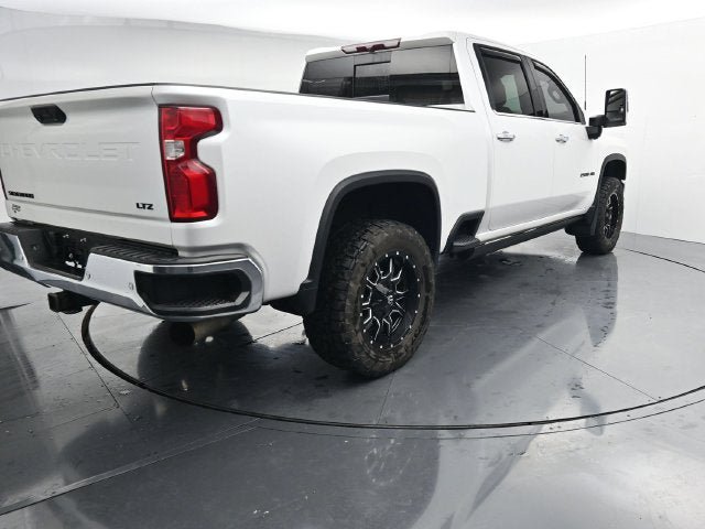 Used 2022 Chevrolet Silverado 2500 LTZ w/ LTZ Plus Package AWD/4WD image 9