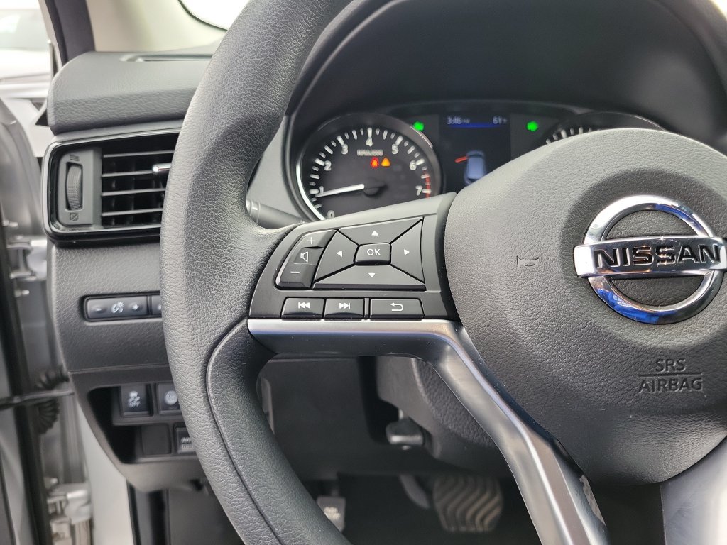 Used 2020 Nissan Rogue Sport S w/ Appearance Package AWD/4WD image 24