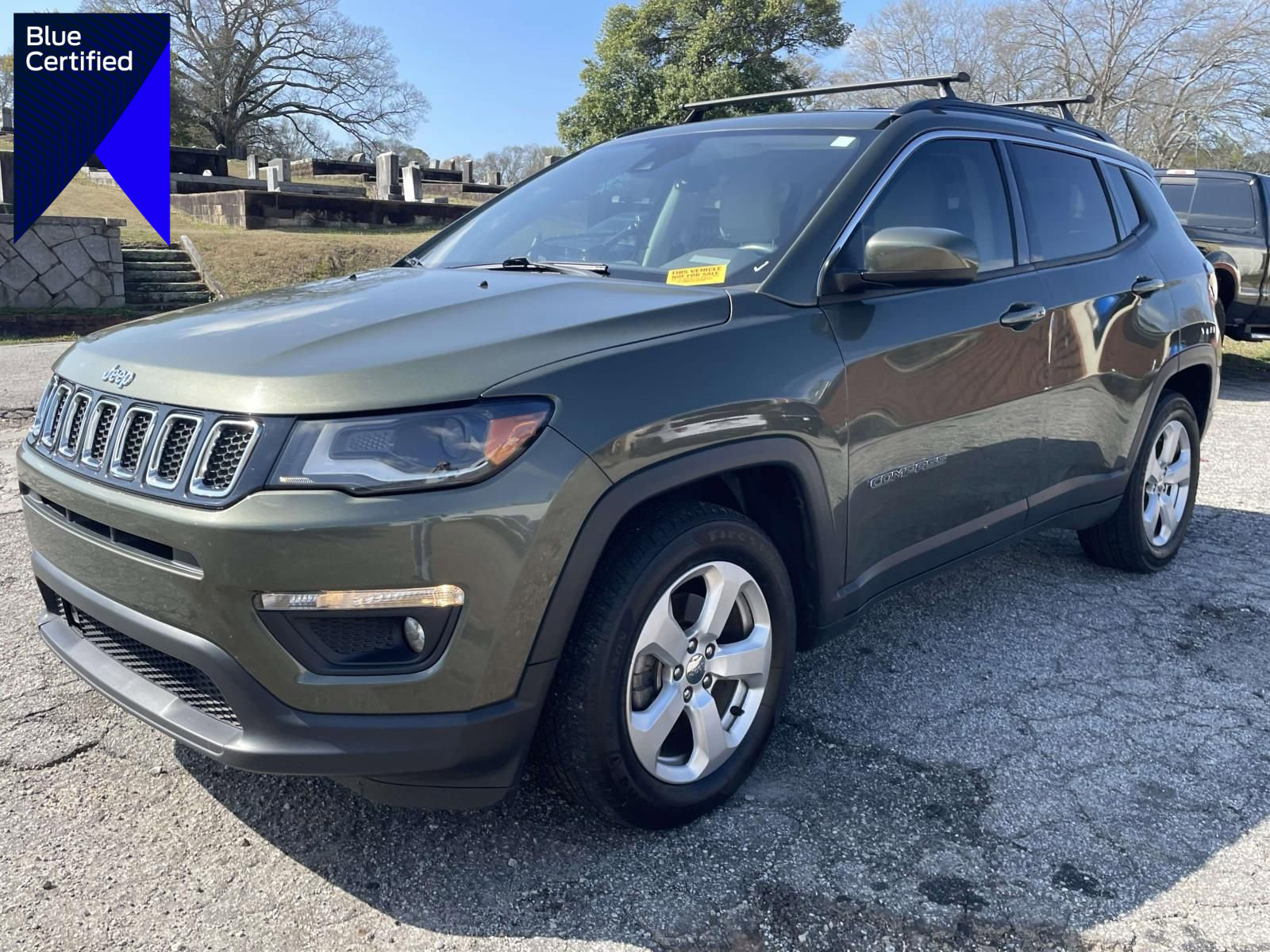 Used 2018 Jeep Compass Latitude w/ Popular Equipment Group image 1