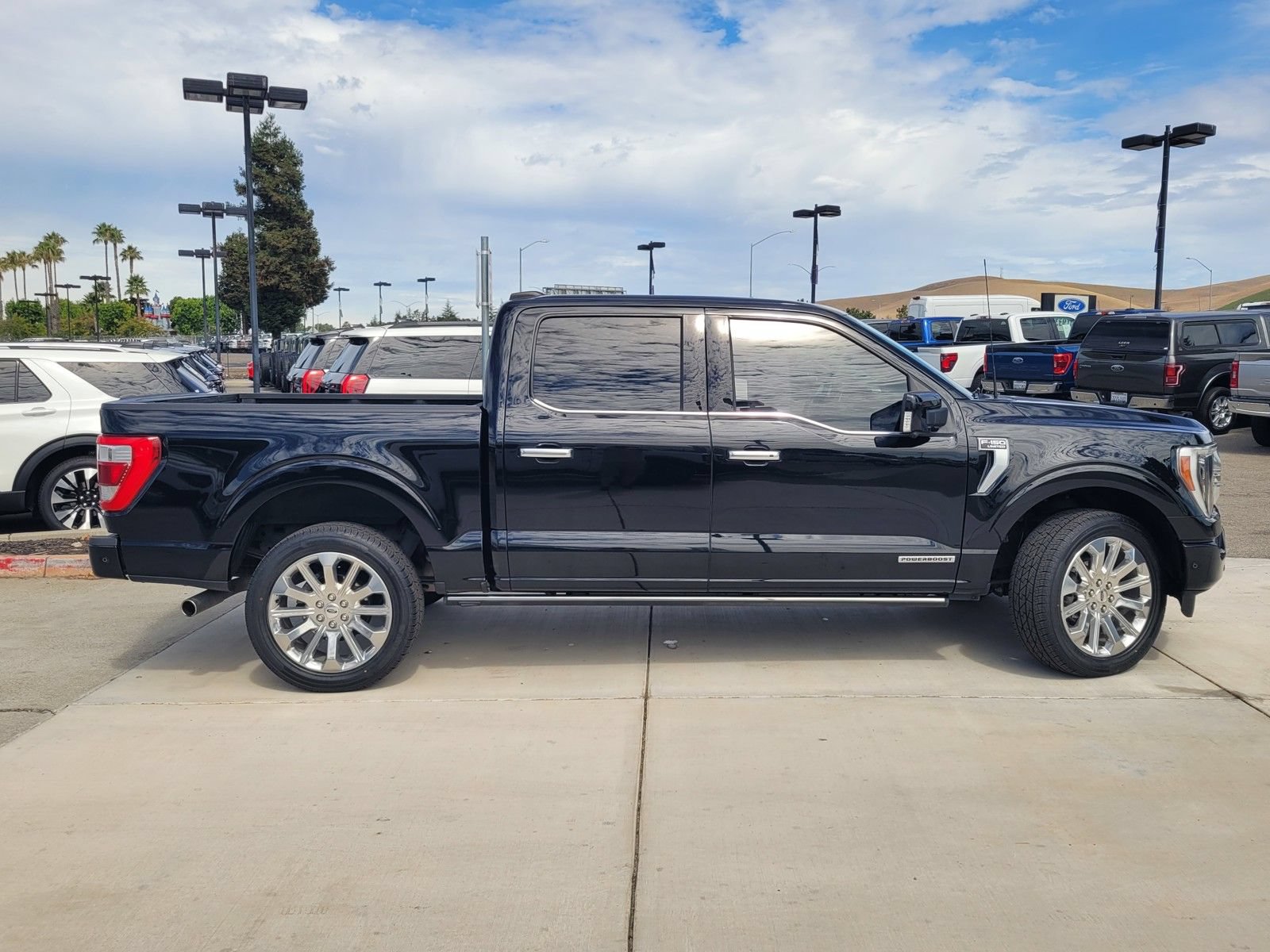 Certified 2023 Ford F150 Limited AWD/4WD image 3