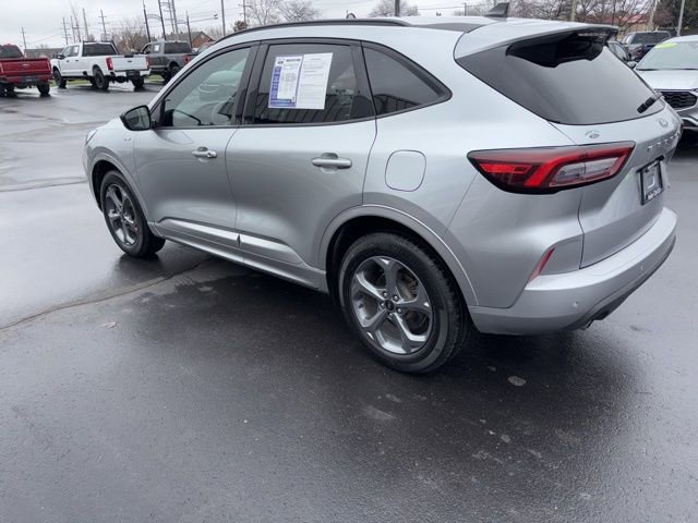 Certified 2023 Ford Escape ST-Line w/ Tech Pack #1 AWD/4WD image 16