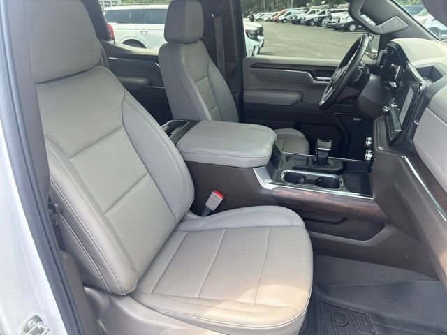 Used 2024 GMC Sierra 1500 SLT w/ SLT Premium Package AWD/4WD image 11