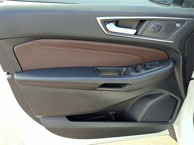 Certified 2021 Ford Edge Titanium w/ Equipment Group 301A image 9