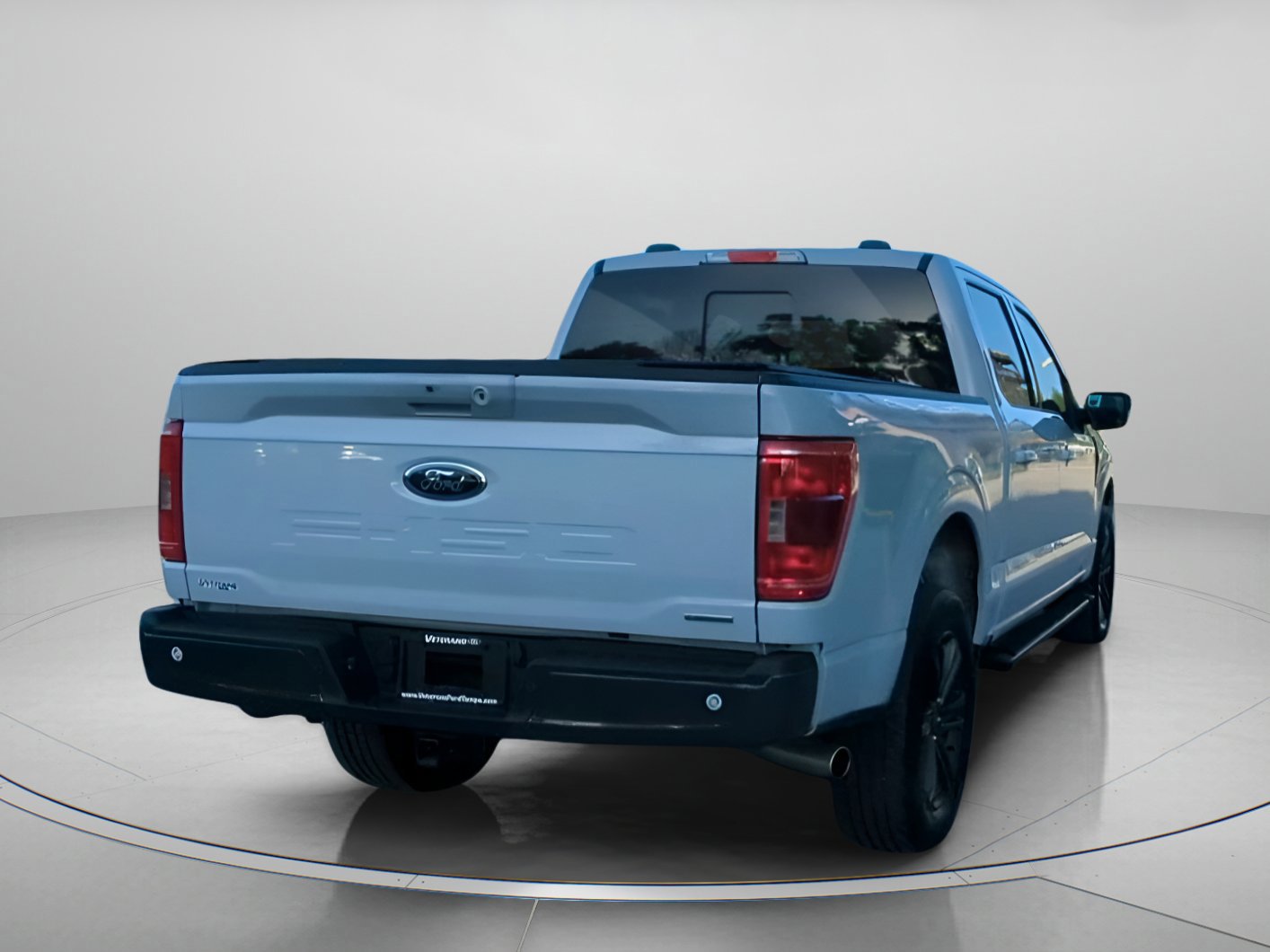 Certified 2022 Ford F150 XLT w/ Equipment Group 302A High image 21