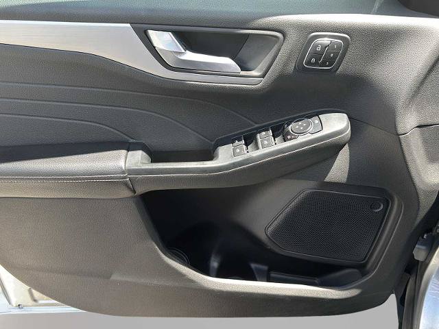 Certified 2023 Ford Escape Platinum AWD/4WD image 28