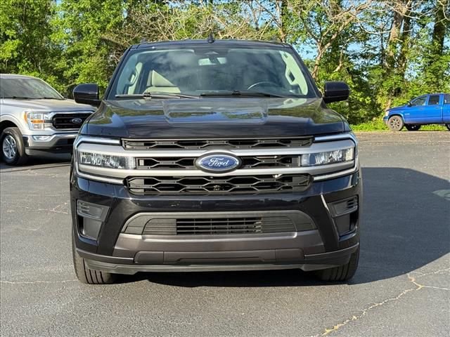 Certified 2024 Ford Expedition Max XLT RWD image 9
