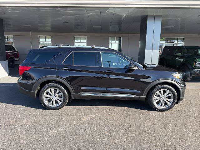 Certified 2023 Ford Explorer Limited AWD/4WD image 7